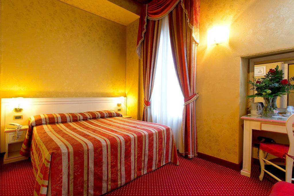 Ca' San Polo Hotel Venice Exterior photo
